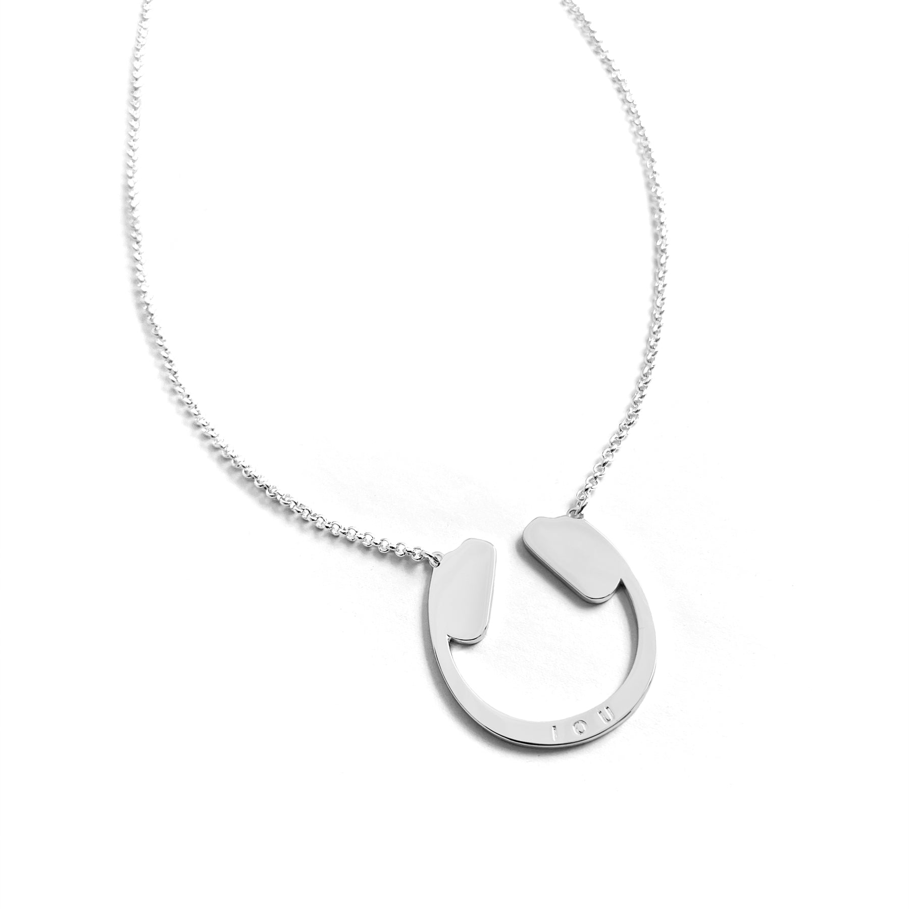 U-NECKLACE
